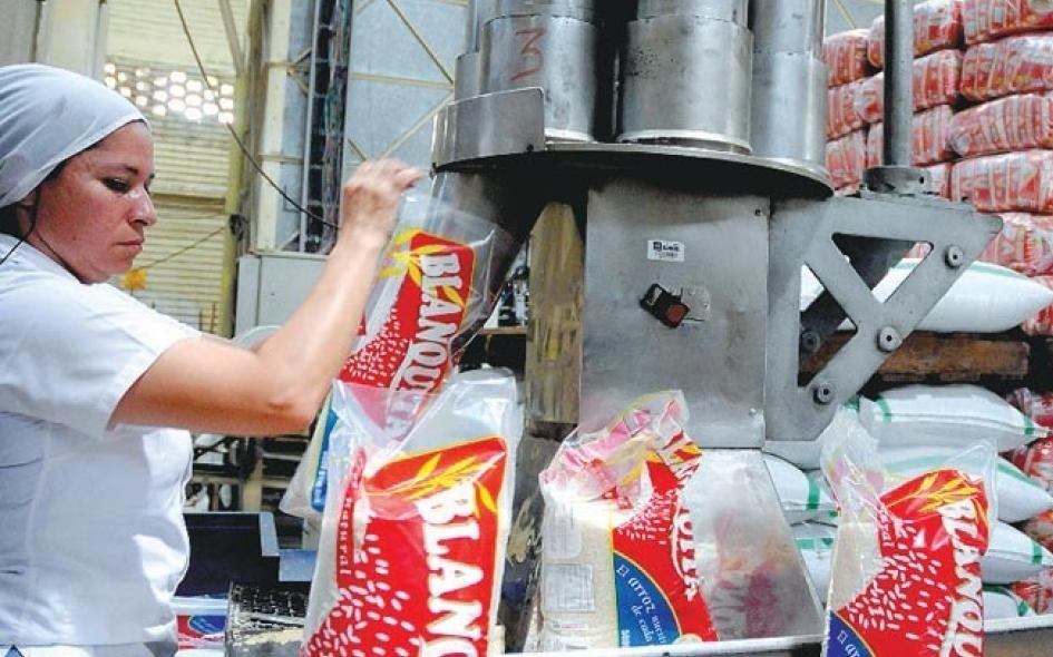 SOLICITAN EMPACADORES DE ARROZ - INGRESO INMEDIATO